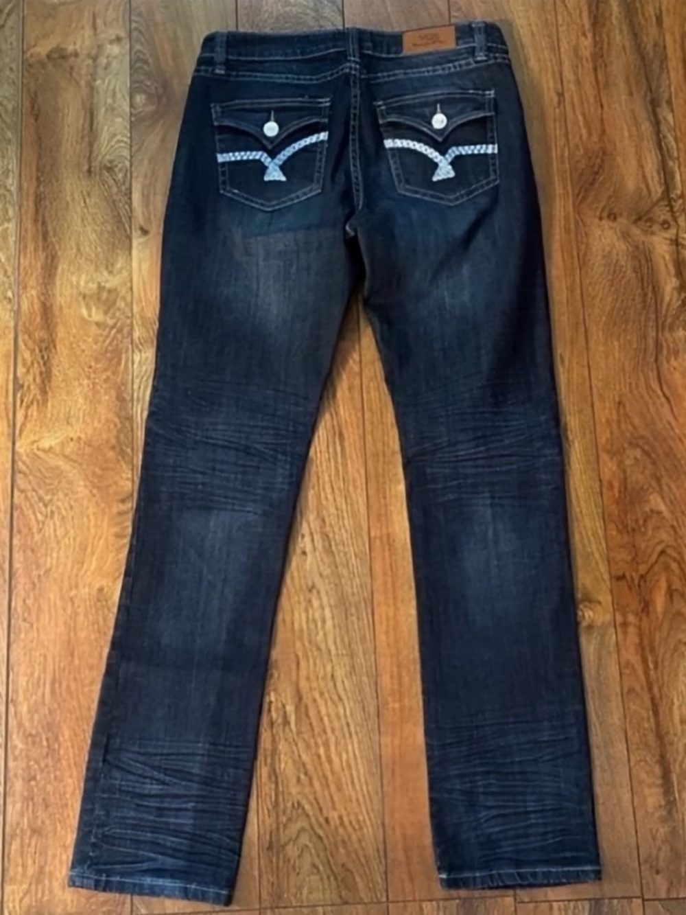 Like New Beautiful VGS Jeans